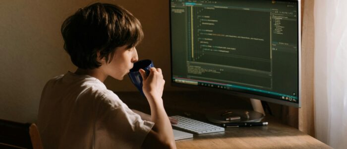 The Rise of Autonomous Sales Agents: How AI is Taking Over the Sales Cycle