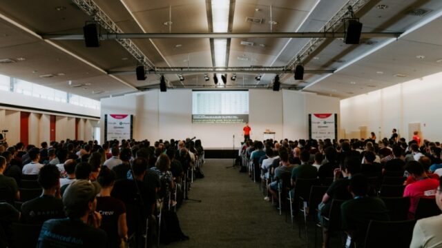 Personal vs. Professional Networking: Prioritizing Both for Career Growth