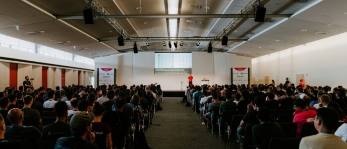 Personal vs. Professional Networking: Prioritizing Both for Career Growth