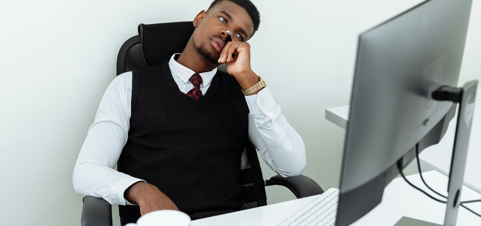 From Many Leads to a Few Deals: The Cost of Low-Quality Prospects