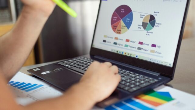 Effective Sales Outreach: How to Cut Through the Noise